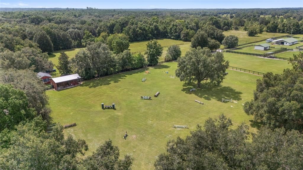 For Sale: $1,965,000 (4 beds, 2 baths, 2866 Square Feet)