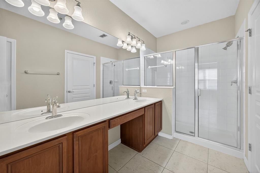 Active With Contract: $1,700 (2 beds, 2 baths, 1504 Square Feet)