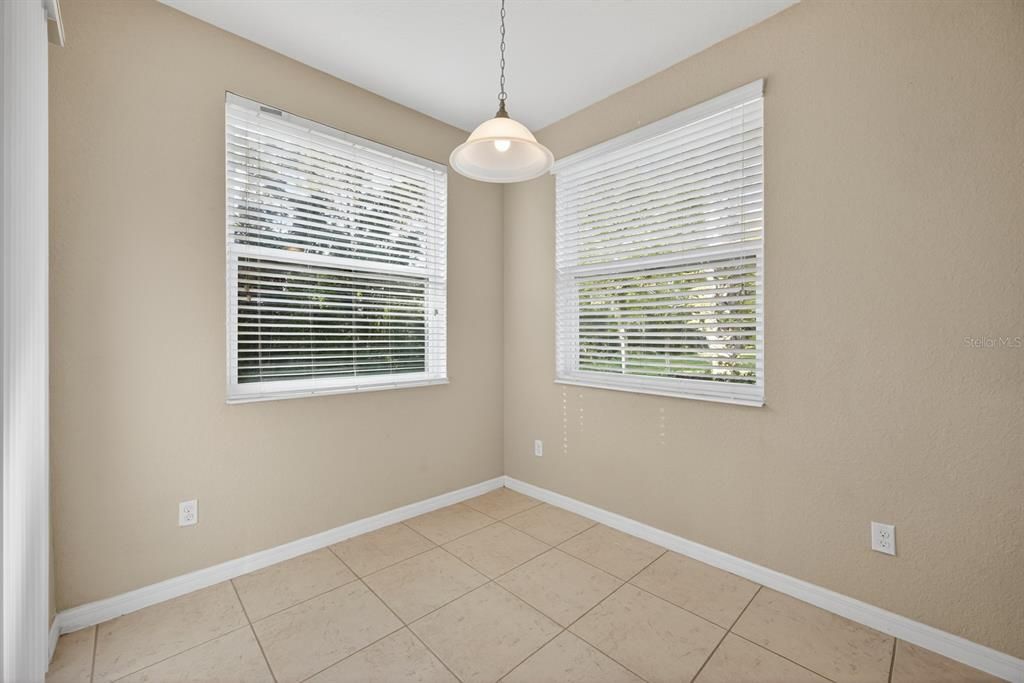 Active With Contract: $1,700 (2 beds, 2 baths, 1504 Square Feet)