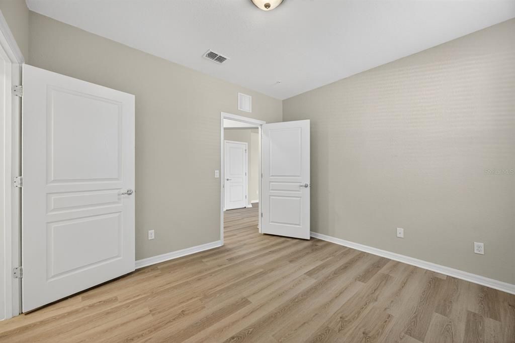 Active With Contract: $1,700 (2 beds, 2 baths, 1504 Square Feet)