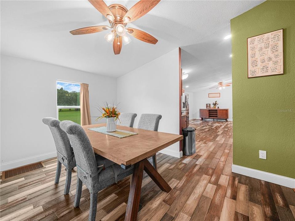 For Sale: $315,000 (4 beds, 2 baths, 1782 Square Feet)