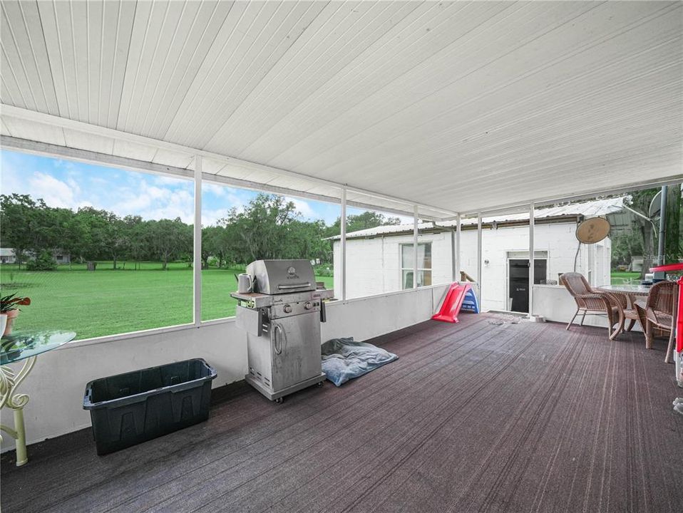 For Sale: $315,000 (4 beds, 2 baths, 1782 Square Feet)