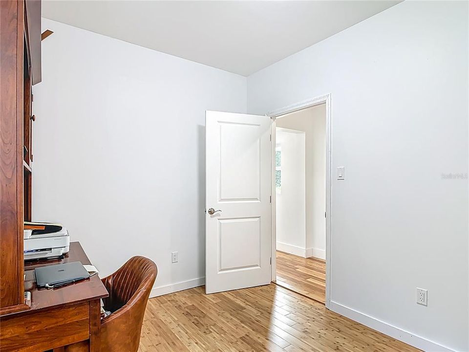 En Venta: $539,000 (4 camas, 3 baños, 1990 Pies cuadrados)