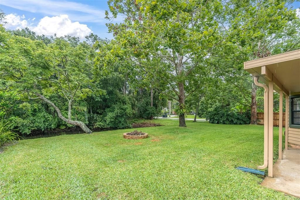 На продажу: $409,000 (3 спален, 2 ванн, 1628 Квадратных фут)