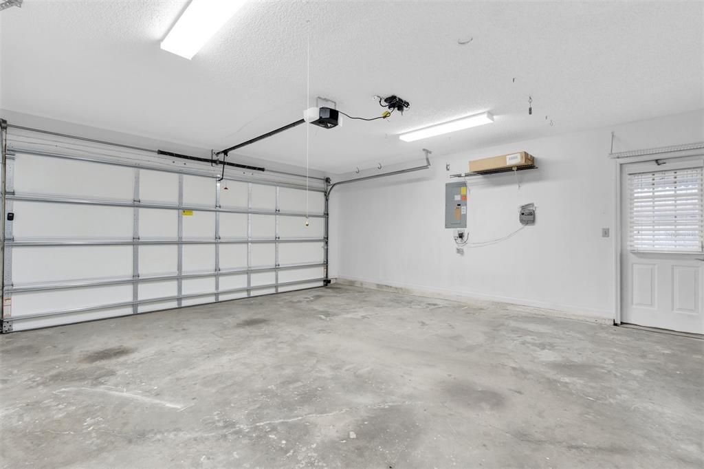 На продажу: $409,000 (3 спален, 2 ванн, 1628 Квадратных фут)