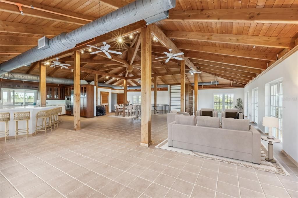 For Sale: $2,900,000 (4 beds, 3 baths, 4608 Square Feet)