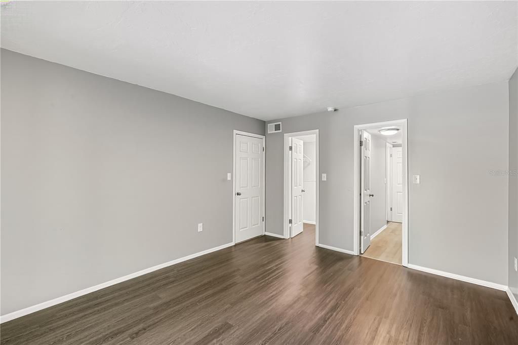 В аренду: $1,150 (2 спален, 1 ванн, 960 Квадратных фут)