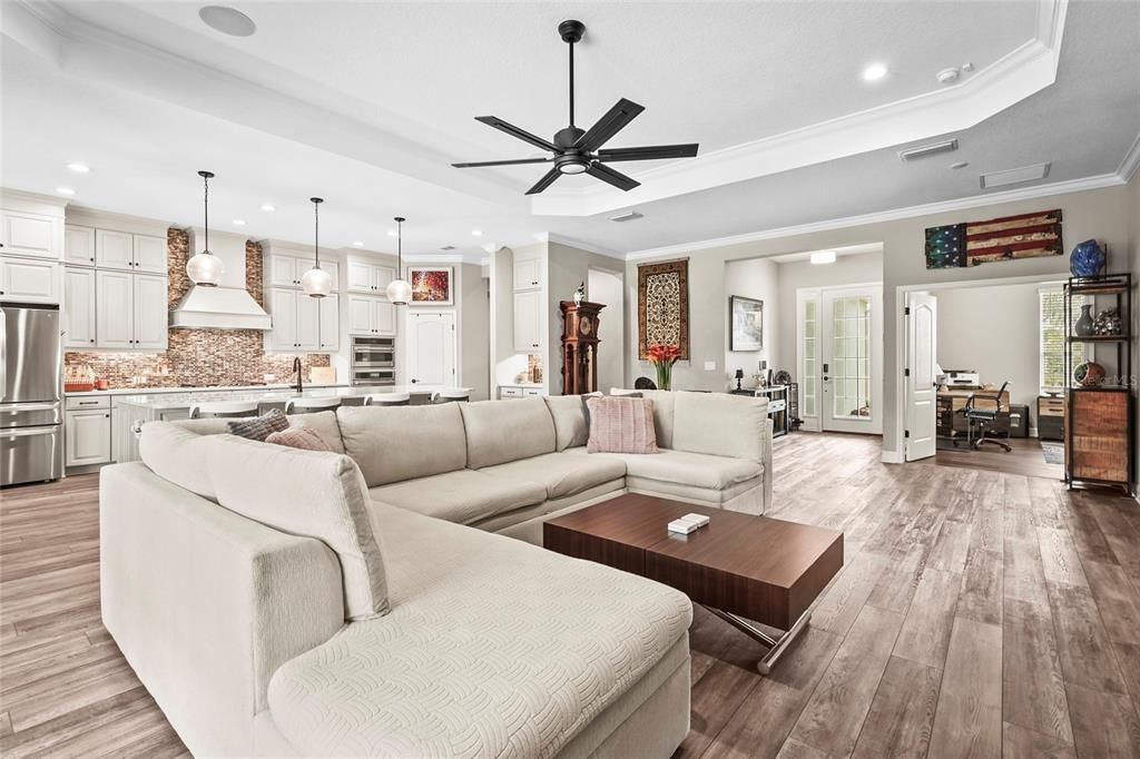 For Sale: $1,305,000 (4 beds, 3 baths, 2927 Square Feet)