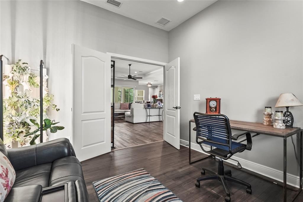 For Sale: $1,305,000 (4 beds, 3 baths, 2927 Square Feet)