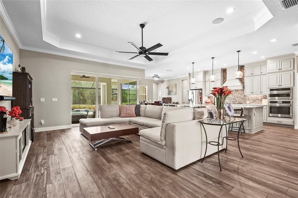 For Sale: $1,305,000 (4 beds, 3 baths, 2927 Square Feet)