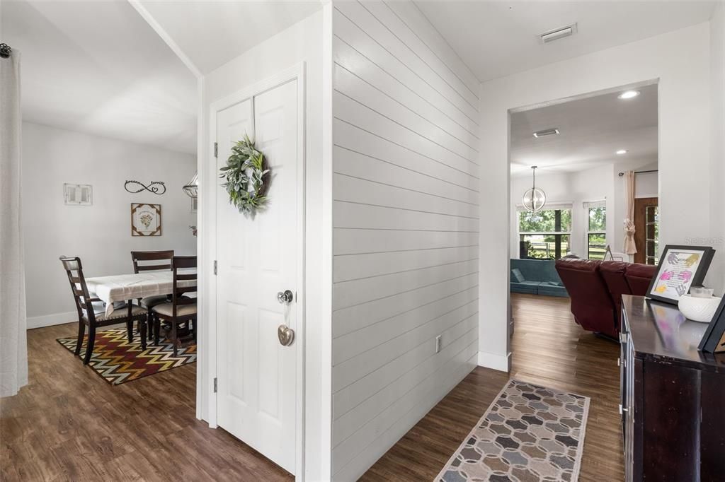 For Sale: $569,900 (4 beds, 2 baths, 2721 Square Feet)