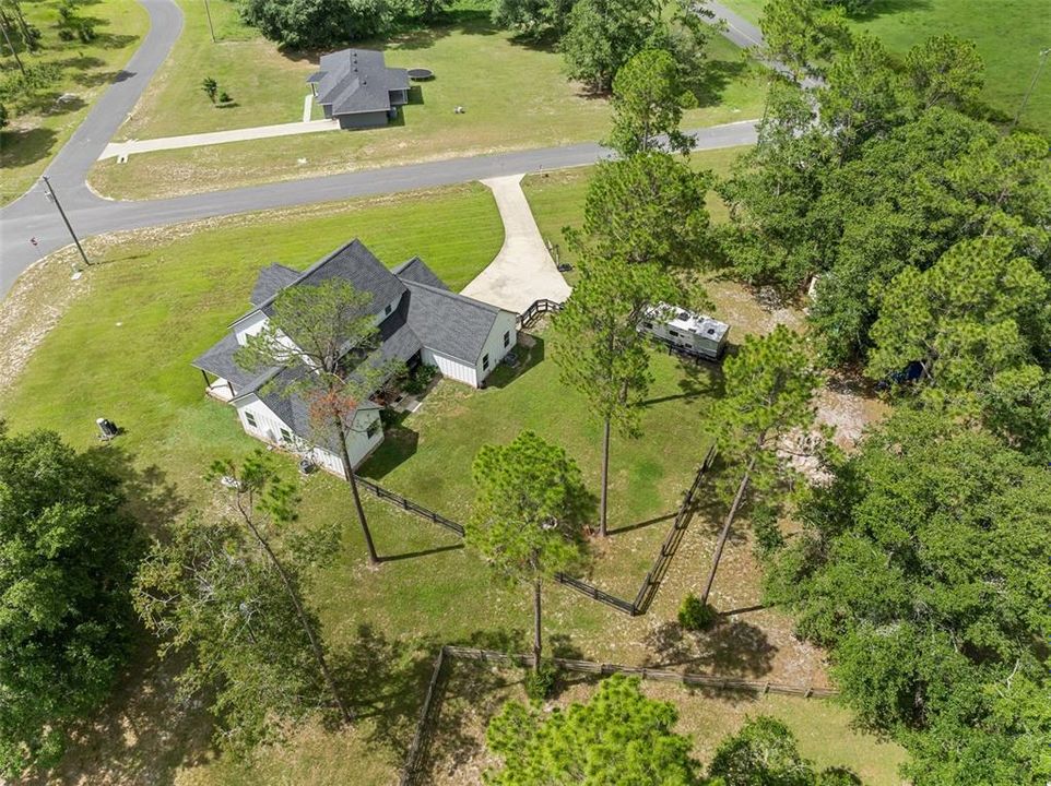 For Sale: $569,900 (4 beds, 2 baths, 2721 Square Feet)