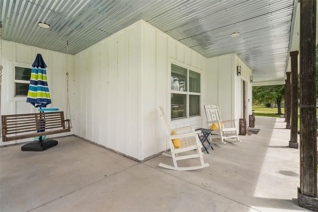 For Sale: $569,900 (4 beds, 2 baths, 2721 Square Feet)