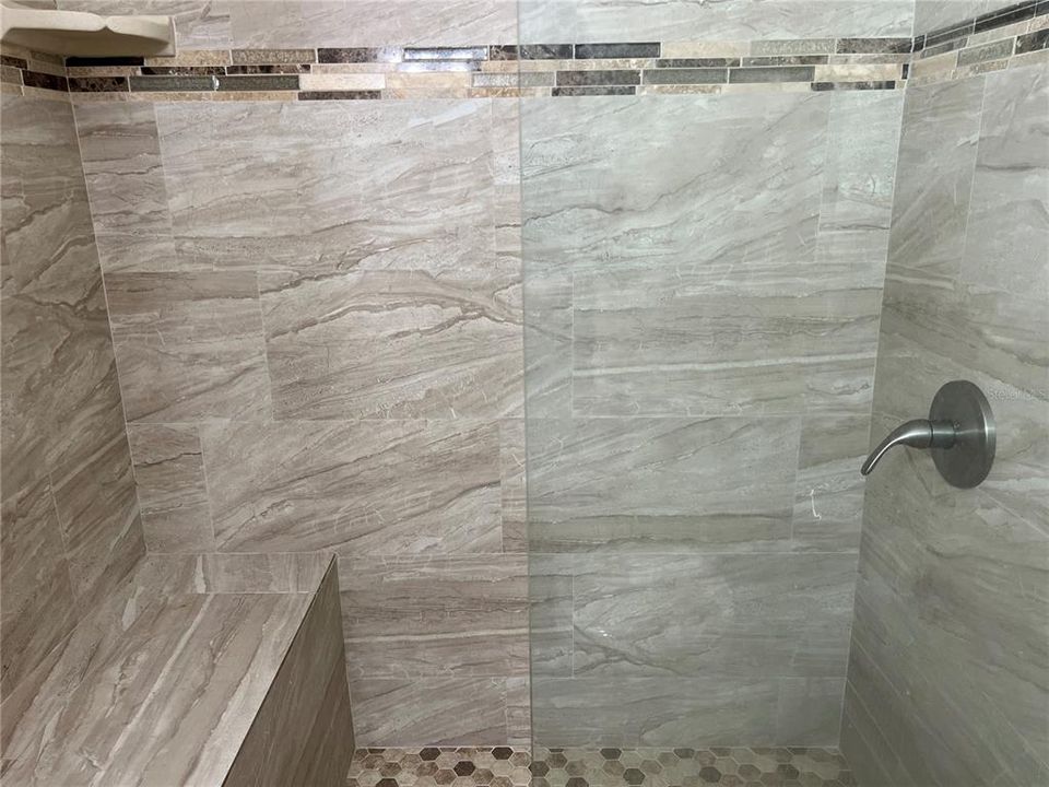 En Renta: $1,950 (1 camas, 2 baños, 900 Pies cuadrados)