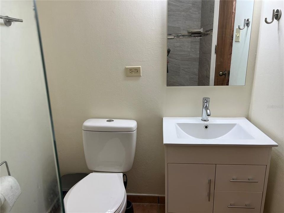 En Renta: $1,950 (1 camas, 2 baños, 900 Pies cuadrados)