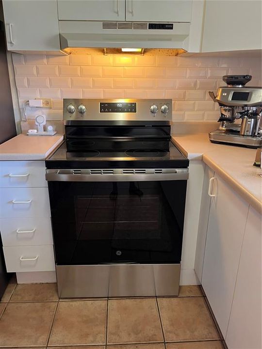 En Renta: $1,950 (1 camas, 2 baños, 900 Pies cuadrados)