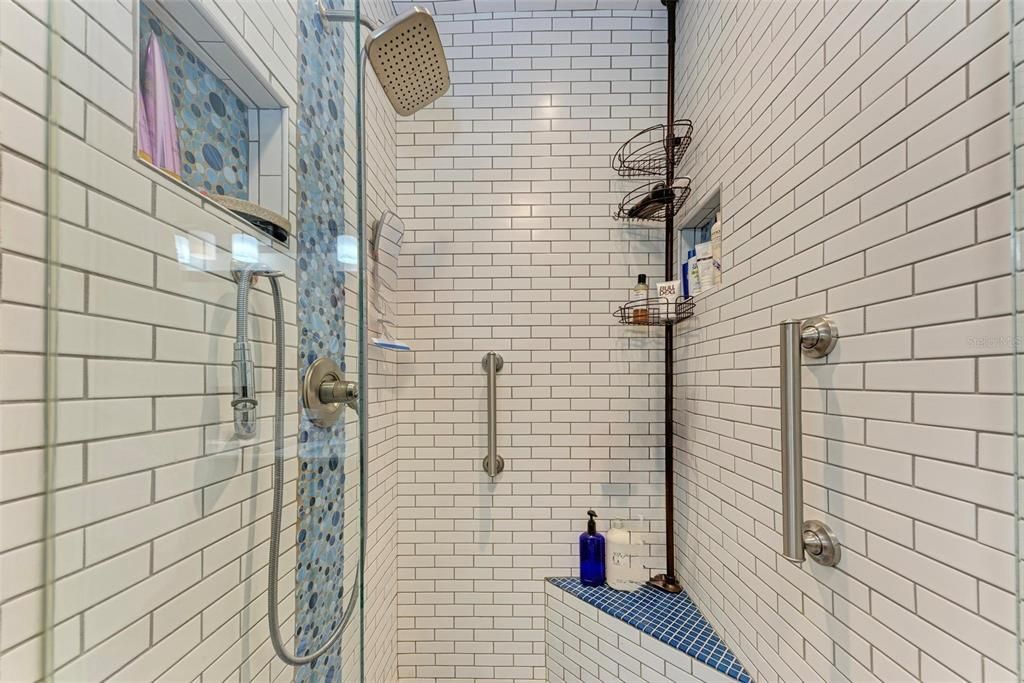 На продажу: $435,000 (3 спален, 2 ванн, 2350 Квадратных фут)