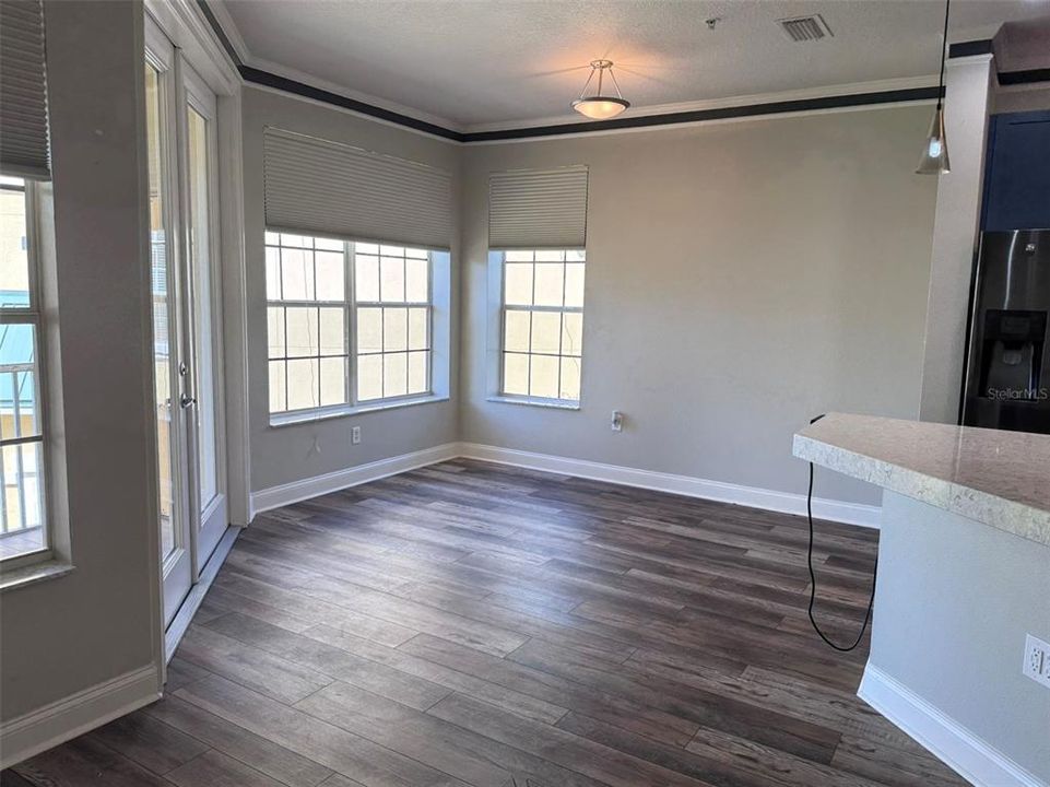 На продажу: $435,000 (3 спален, 2 ванн, 2350 Квадратных фут)