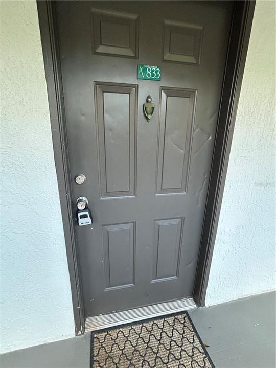 Active With Contract: $1,575 (2 beds, 2 baths, 1020 Square Feet)