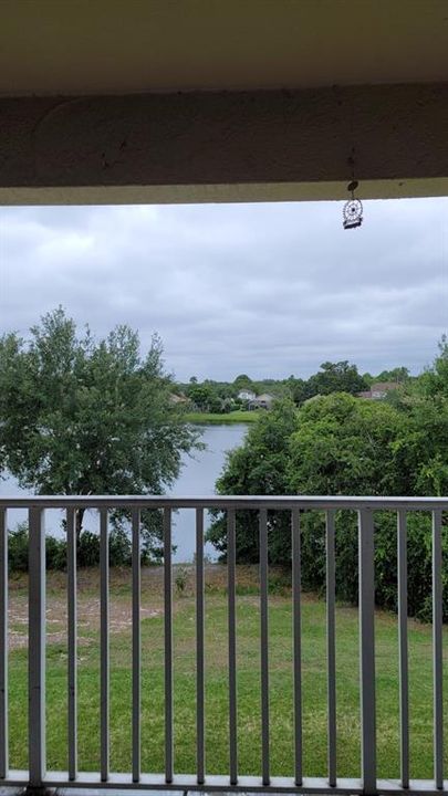 Active With Contract: $1,575 (2 beds, 2 baths, 1020 Square Feet)