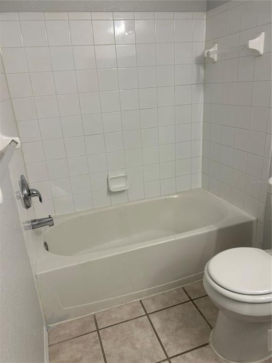 Active With Contract: $1,575 (2 beds, 2 baths, 1020 Square Feet)