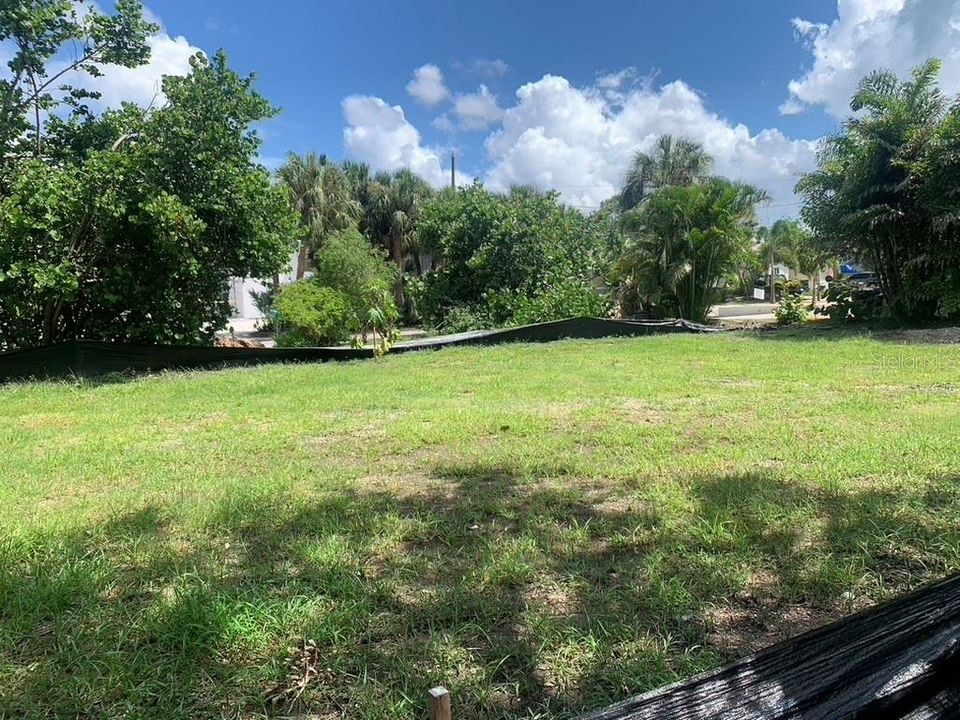 For Sale: $395,000 (0.18 acres)