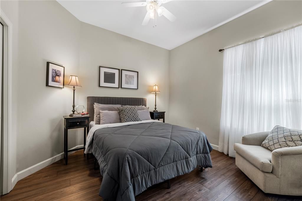 En Venta: $735,000 (6 camas, 4 baños, 3342 Pies cuadrados)