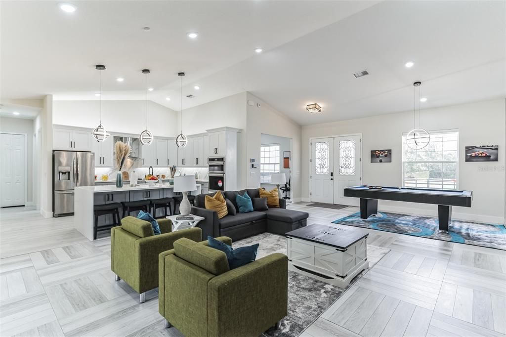 For Sale: $798,900 (4 beds, 3 baths, 2700 Square Feet)