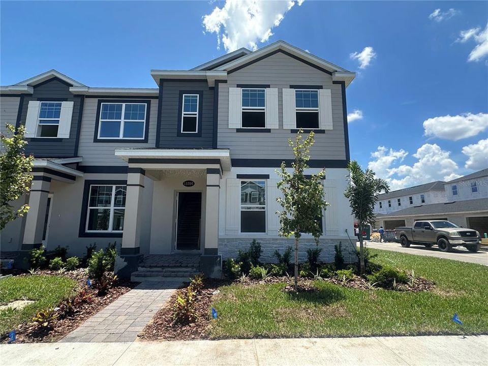 Недавно продано: $459,990 (3 спален, 2 ванн, 1835 Квадратных фут)