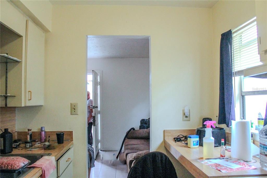 На продажу: $225,000 (2 спален, 0 ванн, 1035 Квадратных фут)