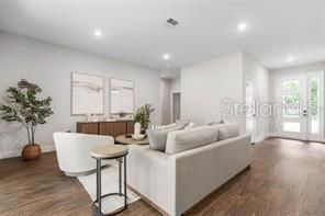 Activo con contrato: $399,900 (4 camas, 2 baños, 1873 Pies cuadrados)