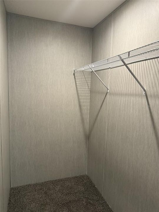 Под контрактом: $211,000 (3 спален, 2 ванн, 1456 Квадратных фут)