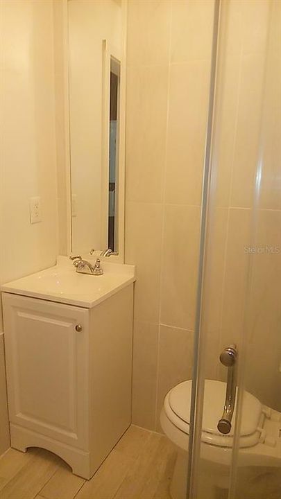 Active With Contract: $314,900 (3 beds, 2 baths, 1300 Square Feet)