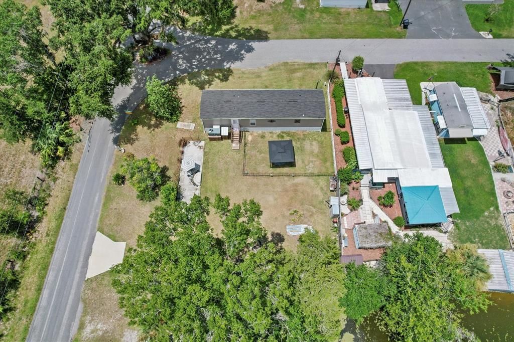 For Sale: $185,000 (2 beds, 2 baths, 840 Square Feet)