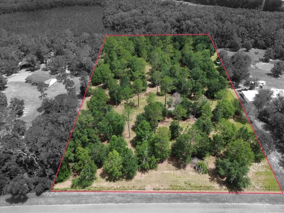 Activo con contrato: $85,000 (5.04 acres)