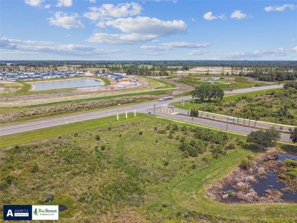 En Venta: $999,500 (1.08 acres)