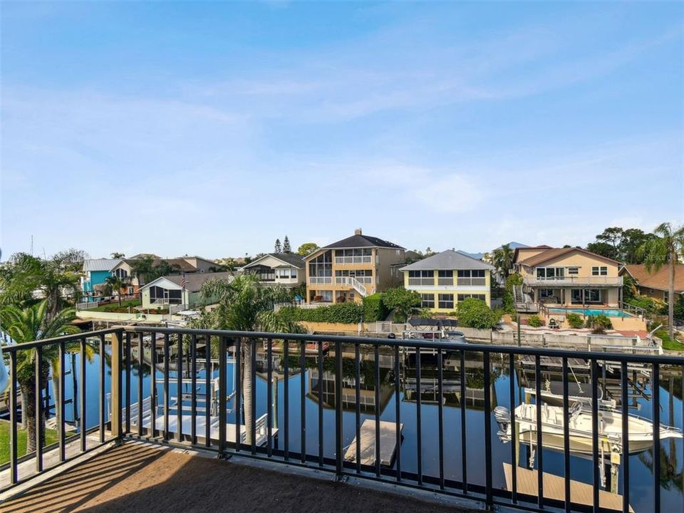 For Rent: $4,900 (5 beds, 3 baths, 3570 Square Feet)