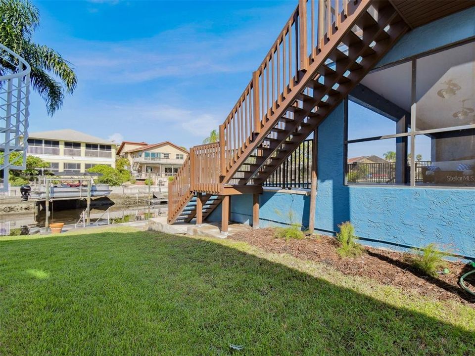 For Rent: $4,900 (5 beds, 3 baths, 3570 Square Feet)