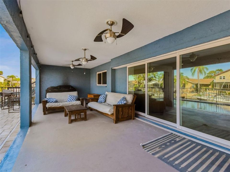 For Rent: $4,900 (5 beds, 3 baths, 3570 Square Feet)