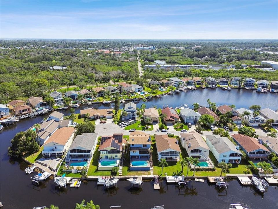 For Rent: $4,900 (5 beds, 3 baths, 3570 Square Feet)