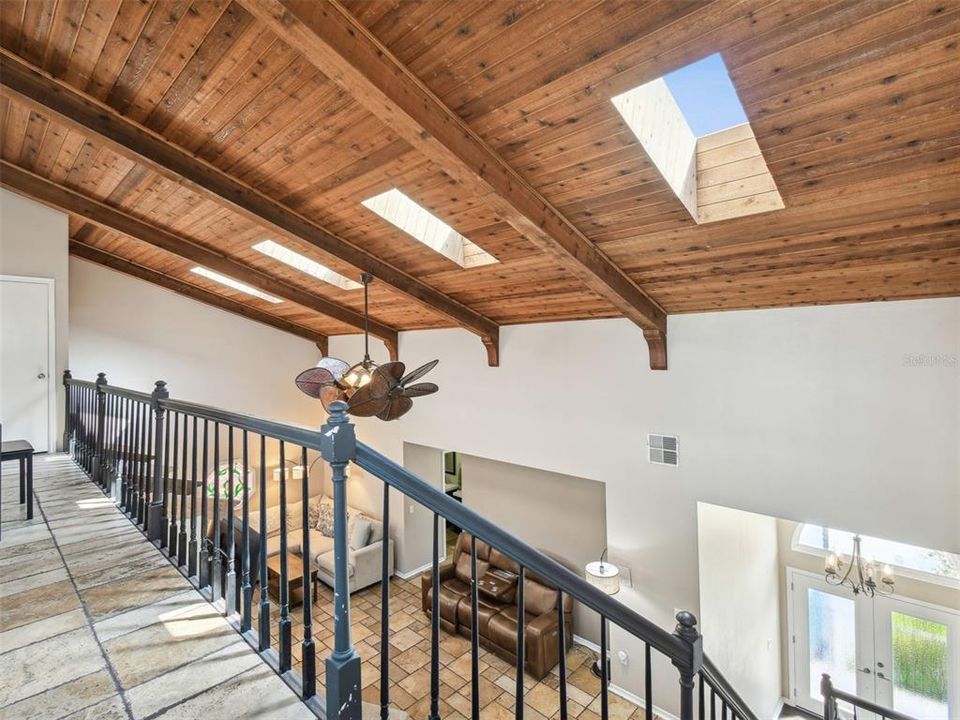 For Rent: $4,900 (5 beds, 3 baths, 3570 Square Feet)