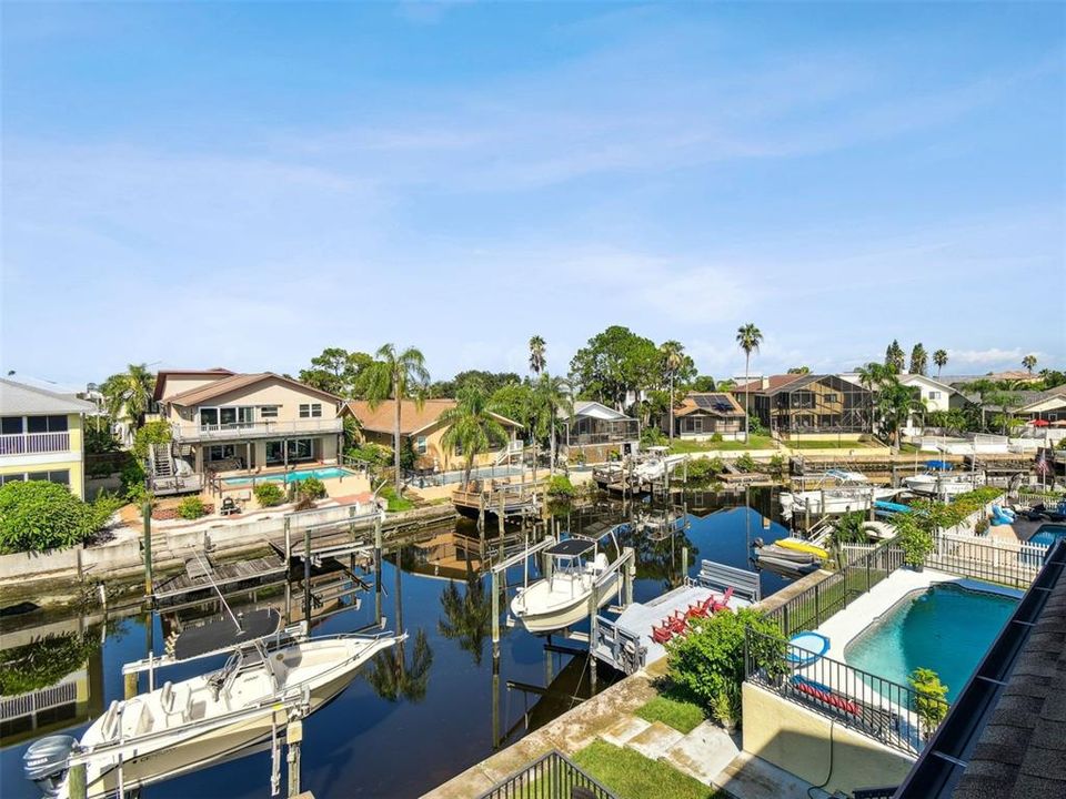 For Rent: $4,900 (5 beds, 3 baths, 3570 Square Feet)