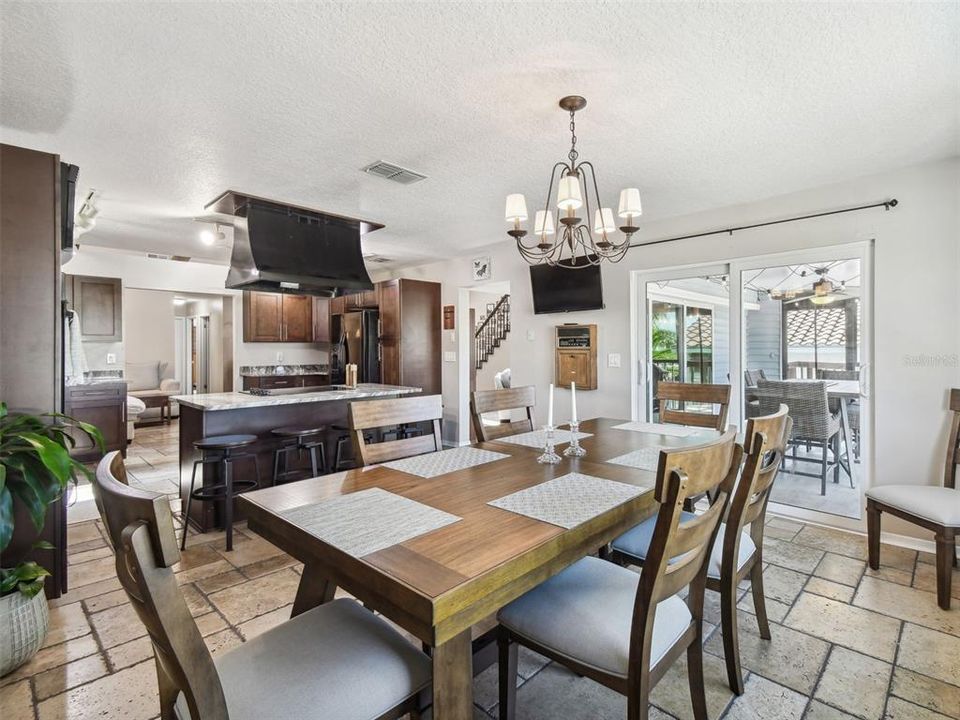 For Rent: $4,900 (5 beds, 3 baths, 3570 Square Feet)