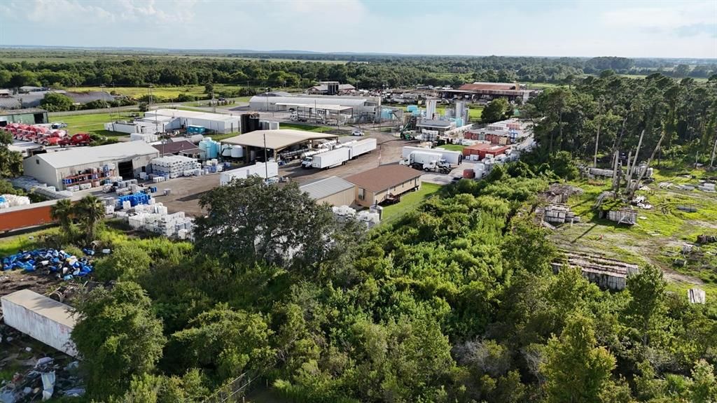 待售: $145,000 (1.99 acres)