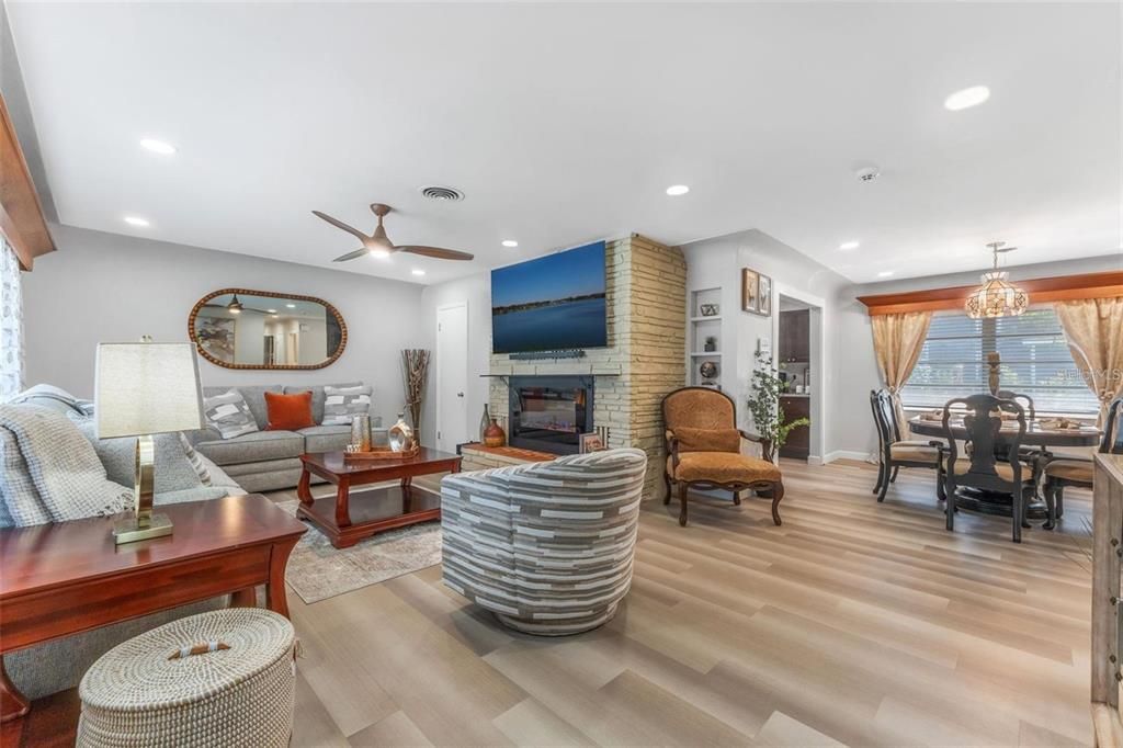 В аренду: $3,000 (3 спален, 2 ванн, 1628 Квадратных фут)