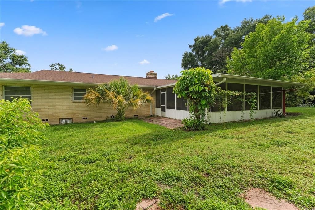 В аренду: $3,000 (3 спален, 2 ванн, 1628 Квадратных фут)