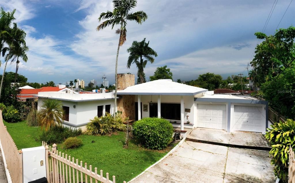 For Sale: $999,000 (3 beds, 3 baths, 0 Square Feet)