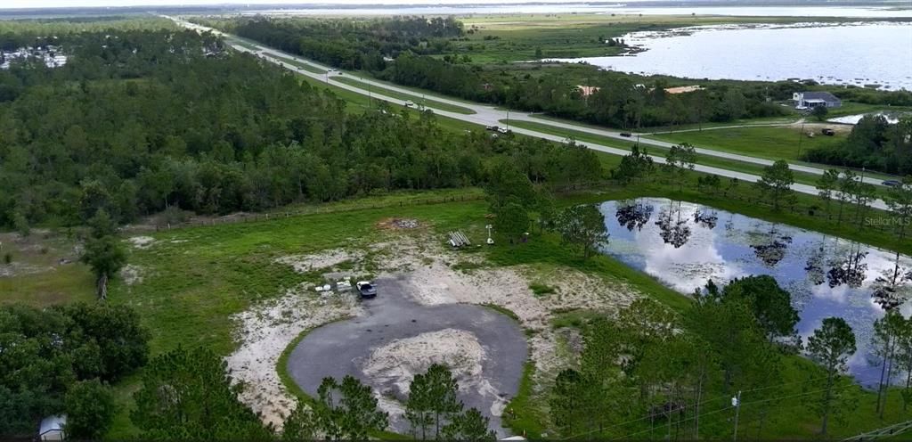 待售: $365,000 (4.74 acres)