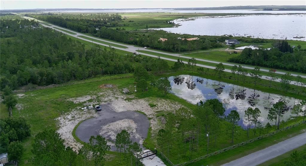 待售: $365,000 (4.74 acres)