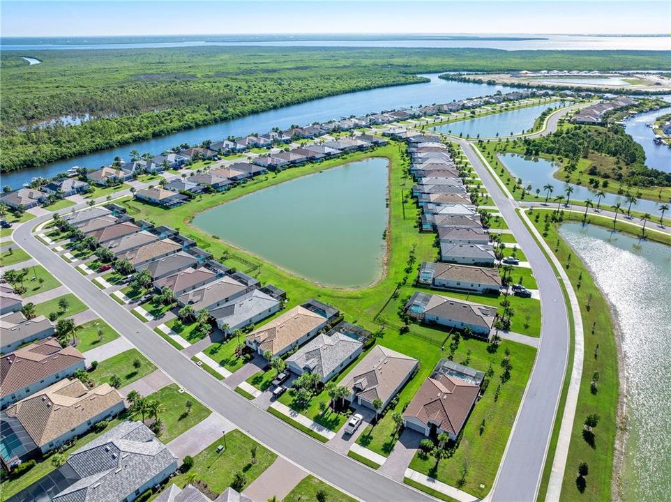 合同活跃: $399,999 (3 贝兹, 3 浴室, 1849 平方英尺)